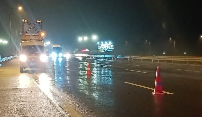 KMO Akyazı geçişinde kaza