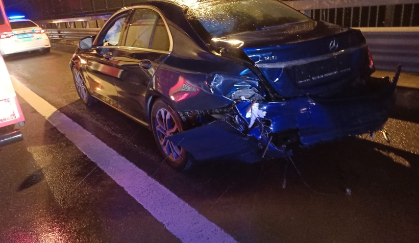 KMO Akyazı geçişinde kaza