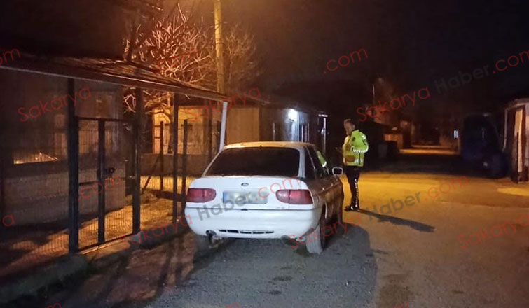 kocaeli-den-caldilar-akyazi-da-polise-yakalandilartetlu3m0b3