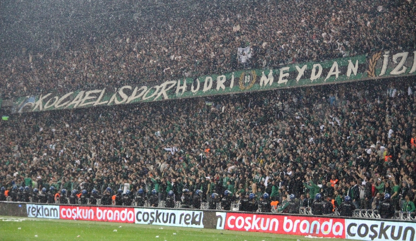 kocaelispor-a-sakaryaspor-macindaki-olaylar-nedeniyle-ceza-yoldadw5pykhdu0