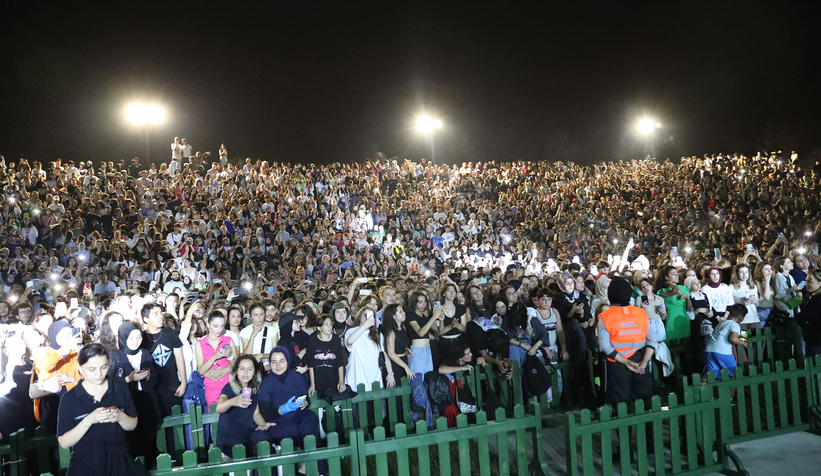 Kolpa konserine rekor katılım