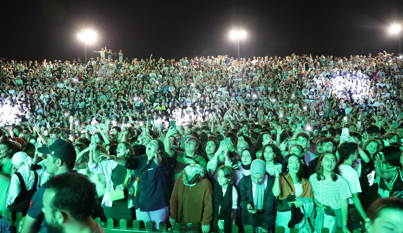 Kolpa konserine rekor katılım