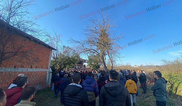 Kombi faciasında ölen 3 kişiye acı veda