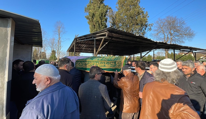 Kombi faciasında ölen 3 kişiye acı veda