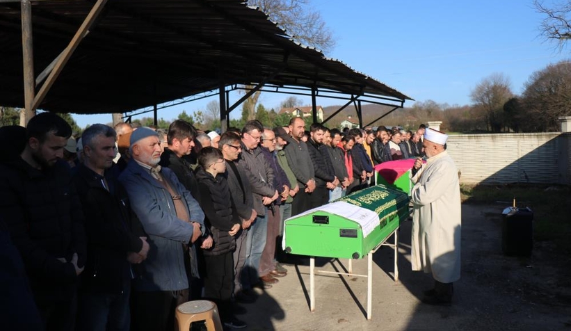 Kombi faciasında ölen 3 kişiye acı veda