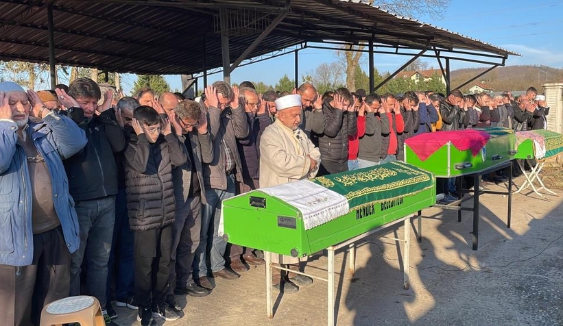 Kombi faciasında ölen 3 kişiye acı veda