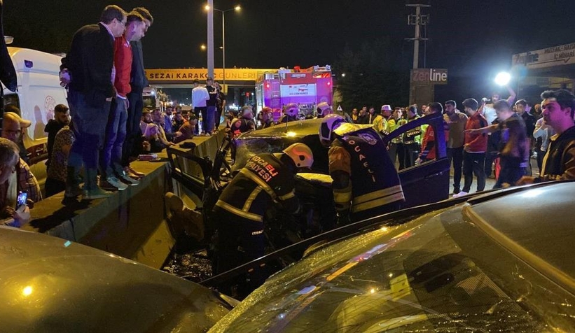 Komşuda feci kaza: 2 ölü, 7 yaralı