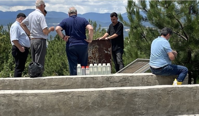 Komşudaki zehirlenmelerde HÜS şüphesi