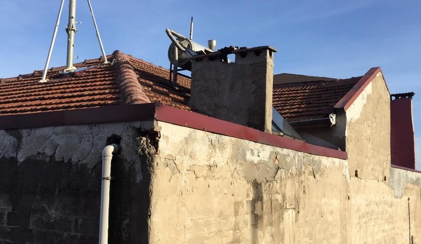 Komşuları hiçe saydı damına baz istasyonu kurdurdu