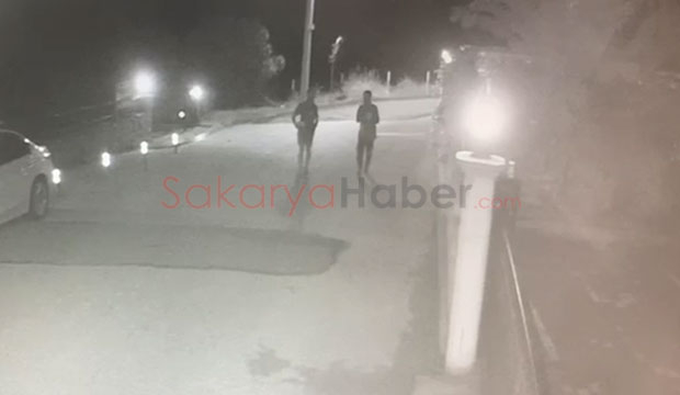 kopek-hirsizlari-kameradaq0hcy1rqmk