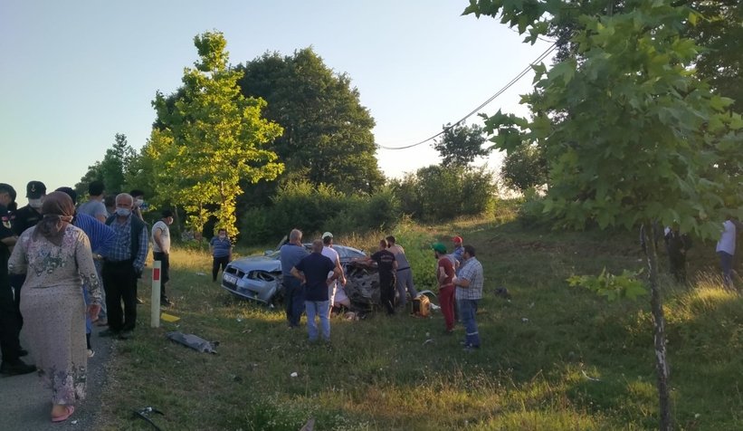 Korkunç kazada 2'si çocuk 5 kişi öldü