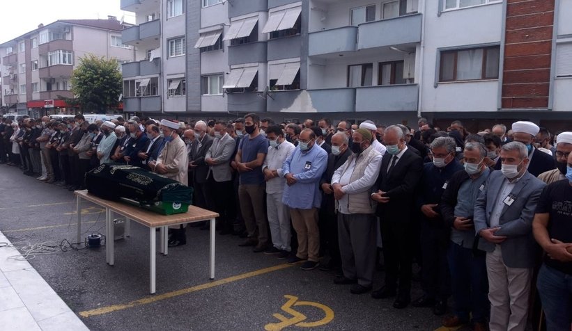 Koronadan ölen Doktor Katıöz'e son görev