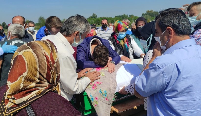 Koronadan ölen Kezban hemşireye son görev