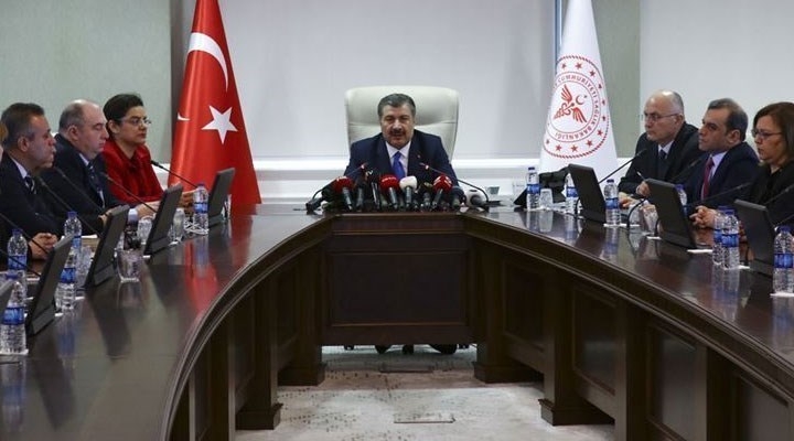 koronavirus-bilim-kurulu-toplantisi-ertelendia095y2tpcf