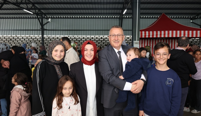 korucuk-un-yeni-kapali-pazar-yeri-acildiouroszjiu0