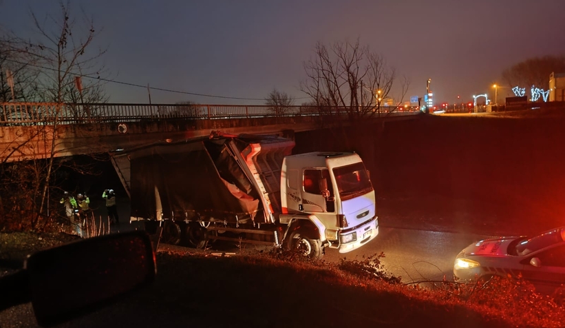 Küçücek köprüsünde kaza