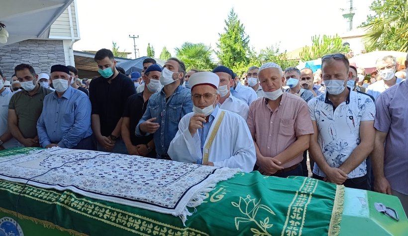 Küçücek'te cinayet kurbanına zor veda