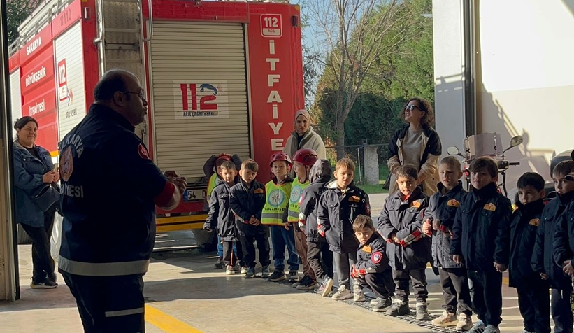 kucuk-kahramanlar-itfaiyede-egitim-aldismcxqlk5b3