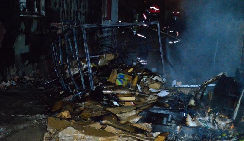 Kundaklama şüphesi; Alev alev yandı