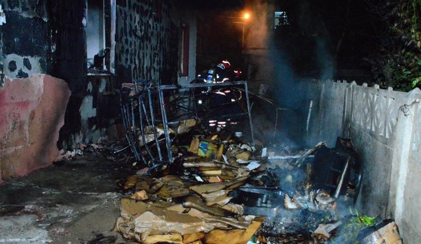 Kundaklama şüphesi; Alev alev yandı