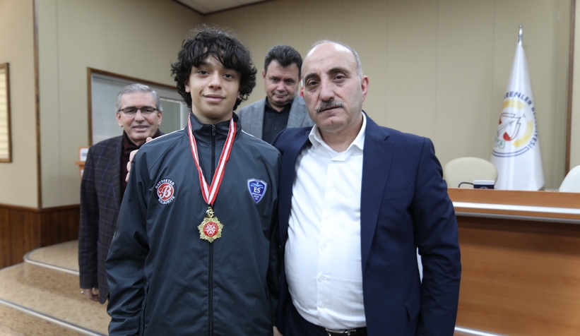 kupayi-baskan-fevzi-kilic-tan-aldilarvjjeruxtu0