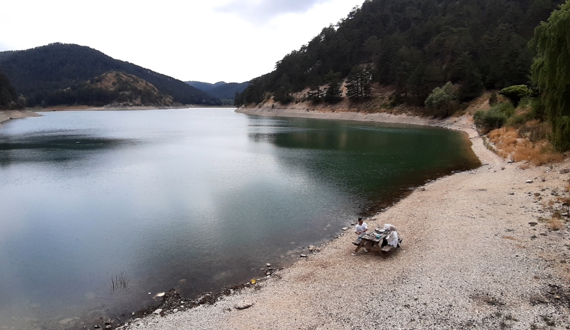 Kuraklık Sünnet Gölü'nü'de vurdu