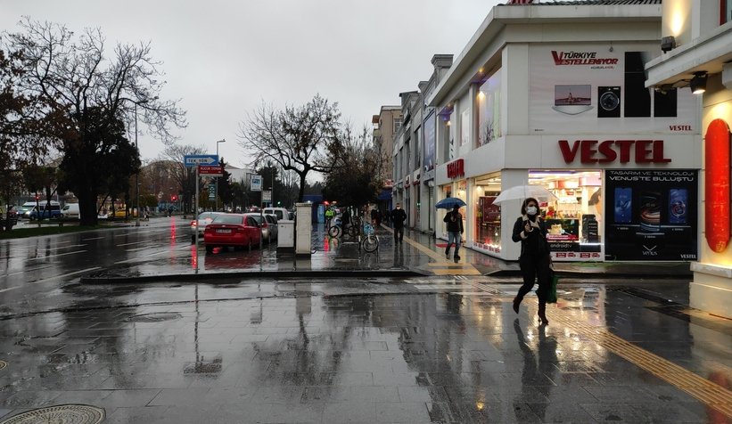 Kuraklık yaşanan Sakarya'da beklenen yağış geldi