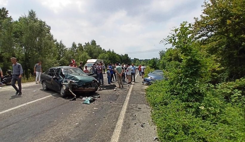 Kurban kesimi dönüşünde kaza: 6 yaralı