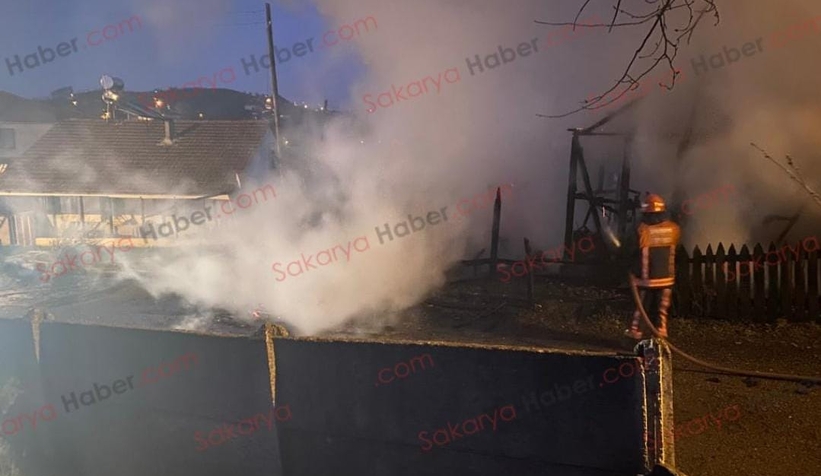 Kuruluk alevlere teslim oldu