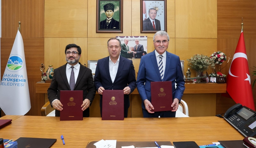 Kampüs-Çarşı raylı sistem hattında protokol imzalandı