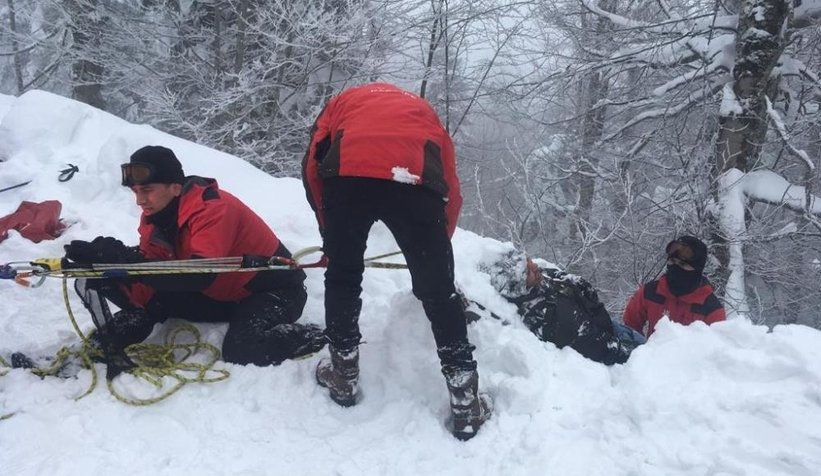 Kuveytli turist 20 metreden uçuruma düştü