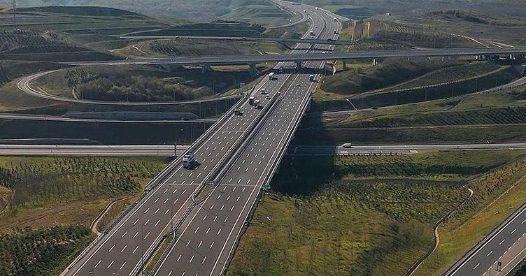 kuzey-marmara-otoyolu-bayramda-yeni-rekora-imza-attim0jeuff6yy