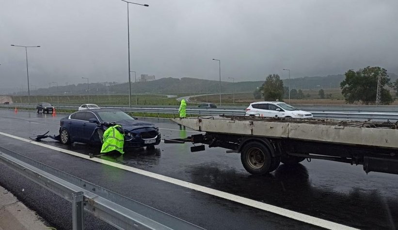 Kuzey Marmara Otoyolu’nda 4 araçlı kaza