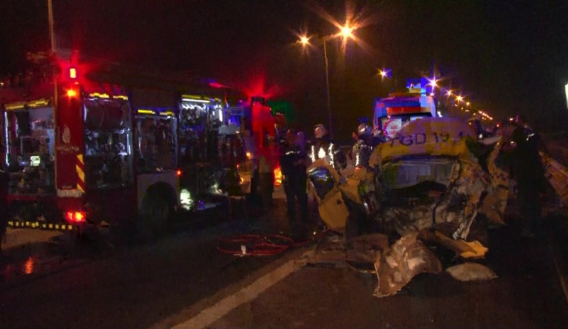 Kuzey Marmara Otoyolu’nda feci kaza: 2'si ağır 3 yaralı
