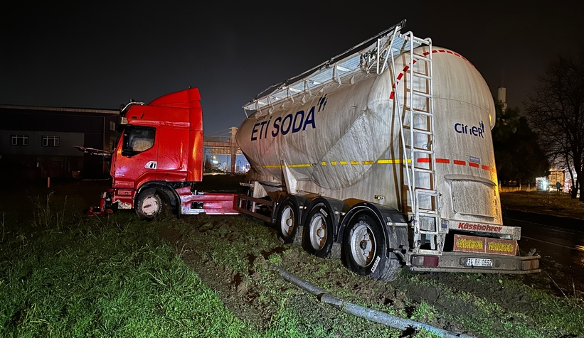 Kuzuluk Kavşağında kaza: 2 yaralı