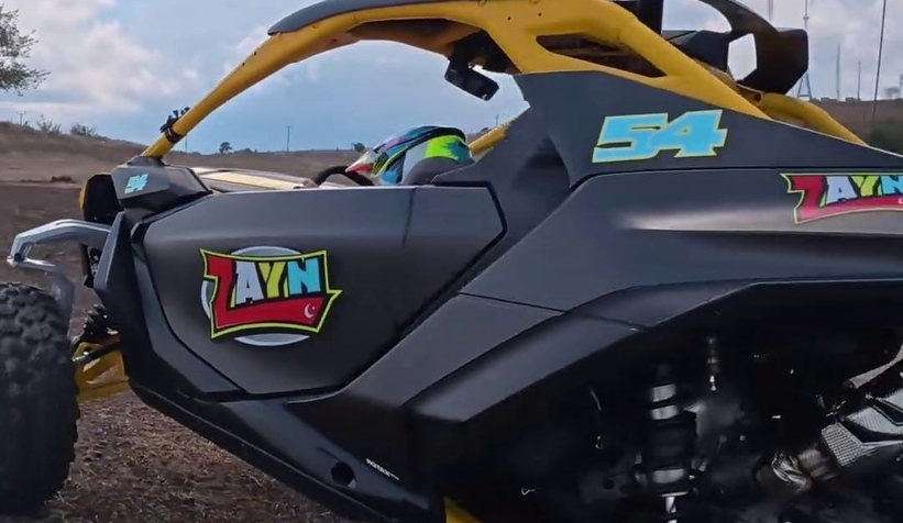 lamborghini-nin-uzerinden-atv-ile-atladizkzyd3jovu