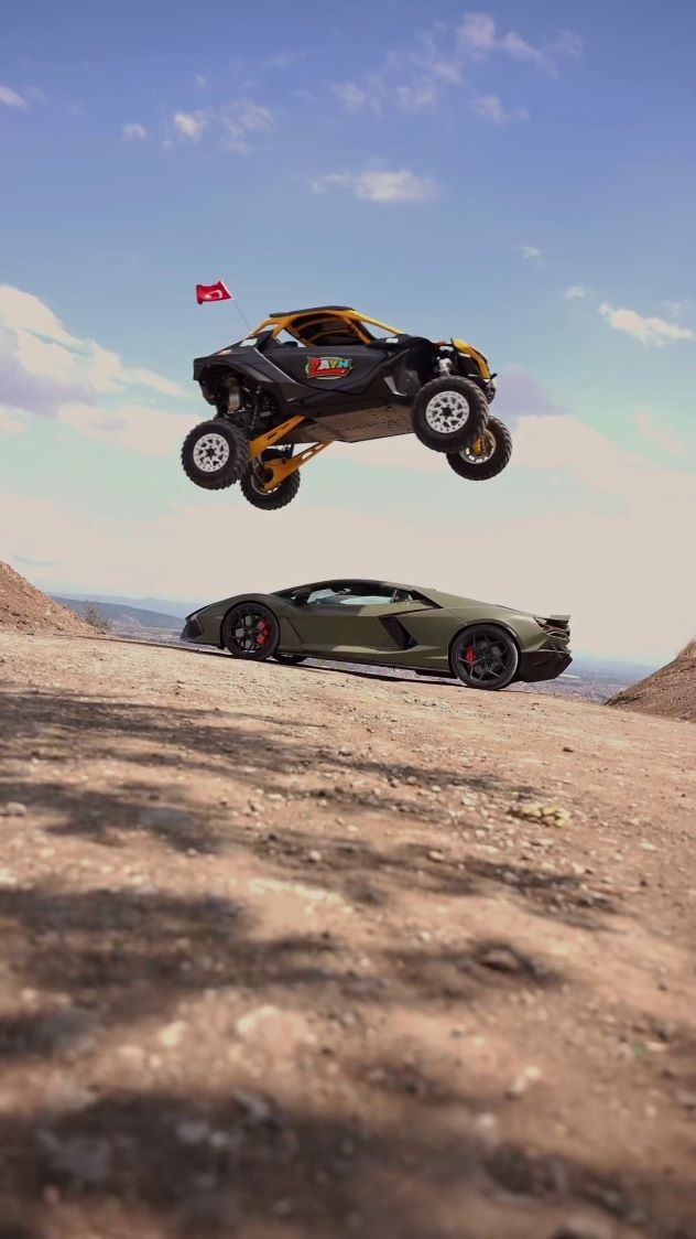 lamborghini-nin-uzerinden-atv-ile-atladizkzyd3jovu