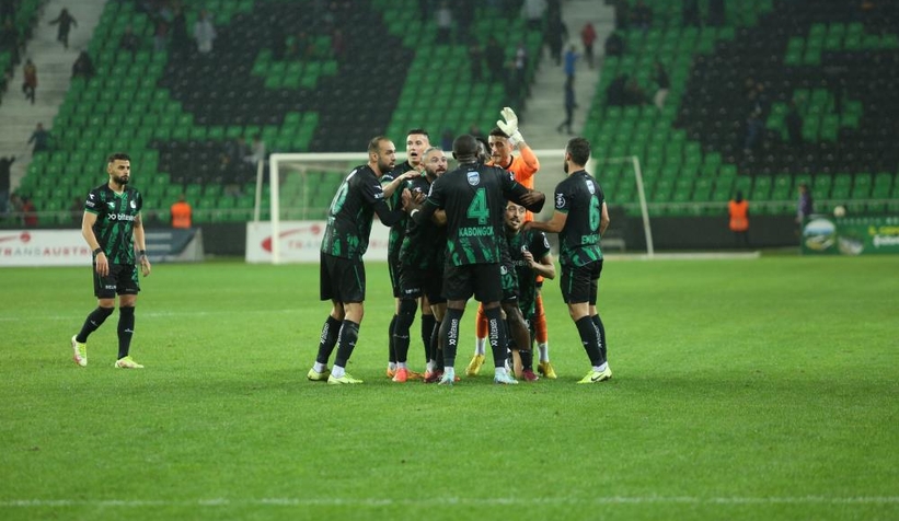 Ligin ilk devresinde gol krallığı Sakaryaspor’da