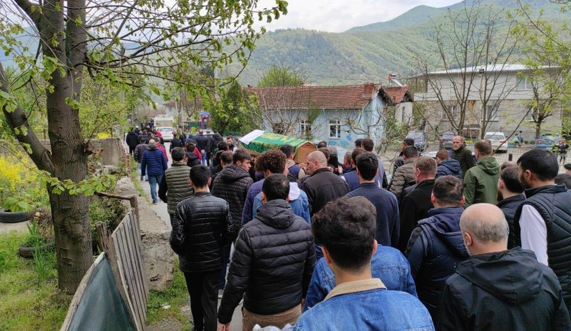 lisedeki-kavgada-olen-enes-e-aci-vedam2horum1mf