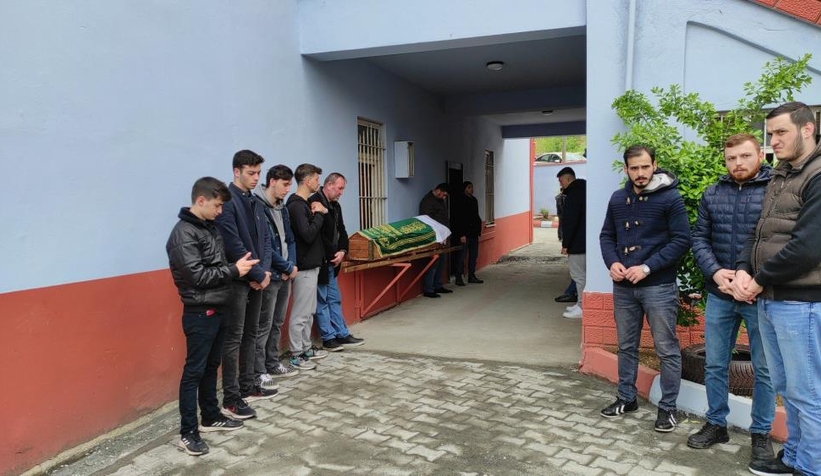 lisedeki-kavgada-olen-enes-e-aci-vedam2horum1mf
