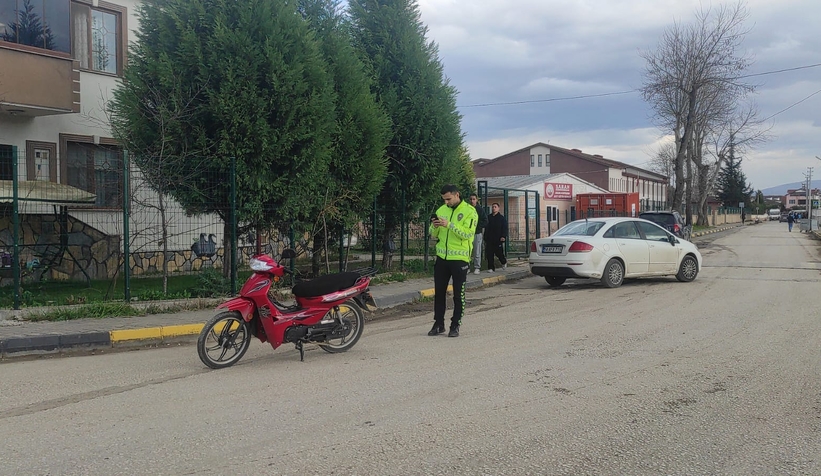 Liseli kızlar kavga etti