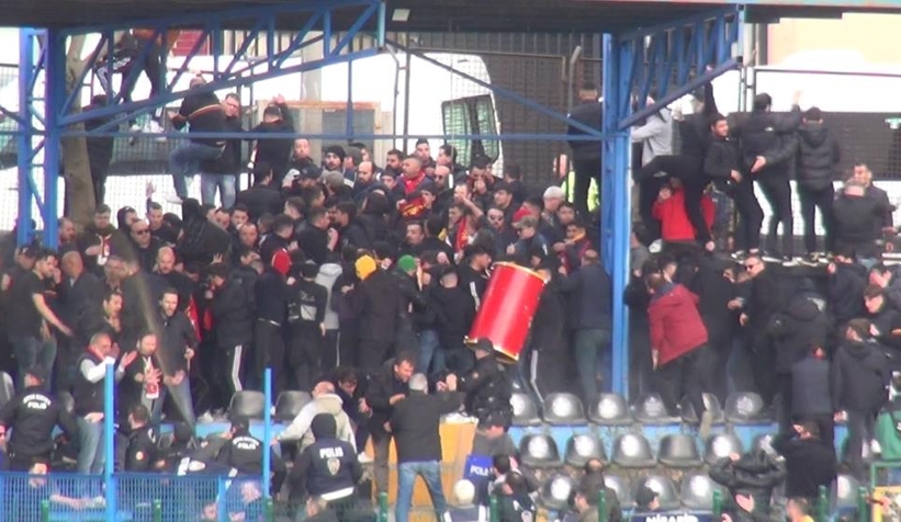 Maçta ortalık karıştı
