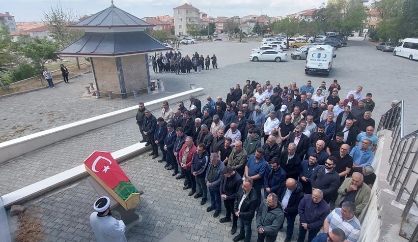 madanoglu-ilkokulu-muduru-bulent-gunduz-topraga-verildidxfrtw9iwk