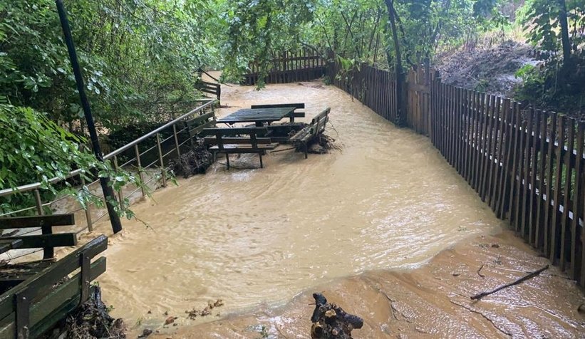 Mağara’da mahsur kalan 7 kişi kurtarıldı