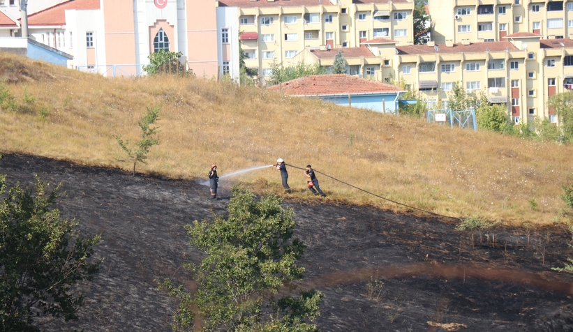 Mahallede yangın paniği