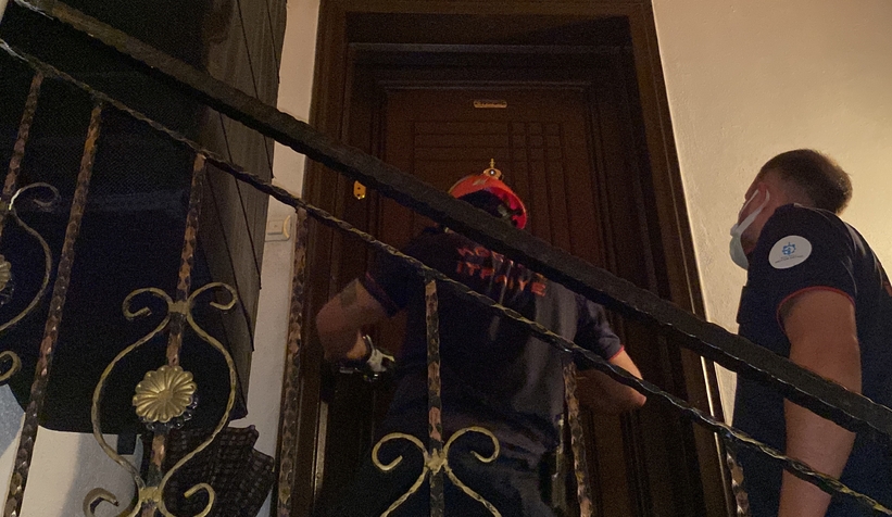 Mahalleyi koku sarınca ceset ortaya çıktı