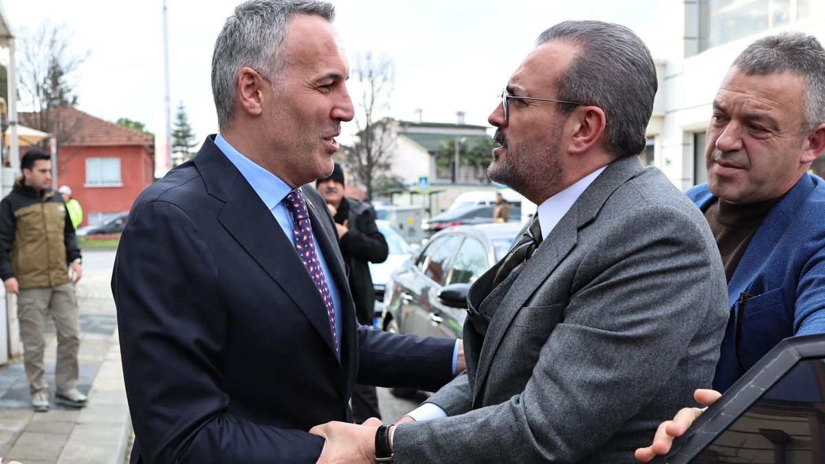 Mahir Ünal'dan Sakarya ziyareti