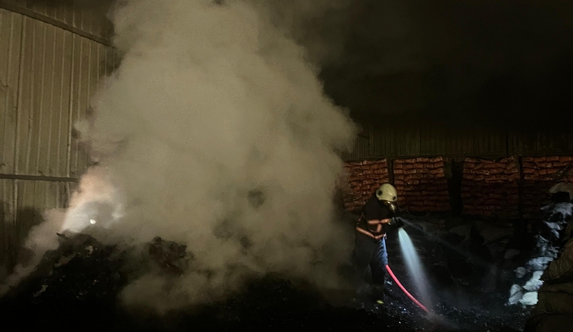 mangal-komuru-yapilan-tesiste-yanginakfyeuxhvz