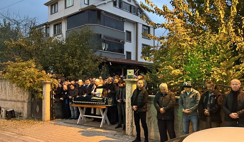 Mantardan zehirlenen çift birkaç saat arayla öldü