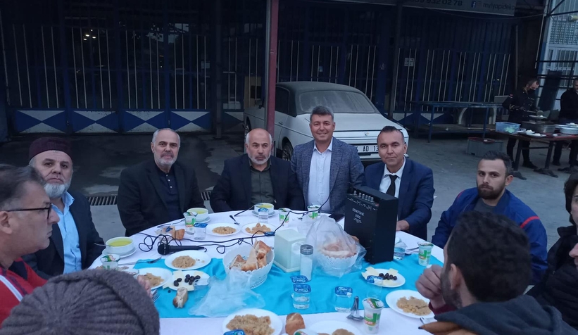 Marangozlar Sanayii esnafı iftarda buluştu